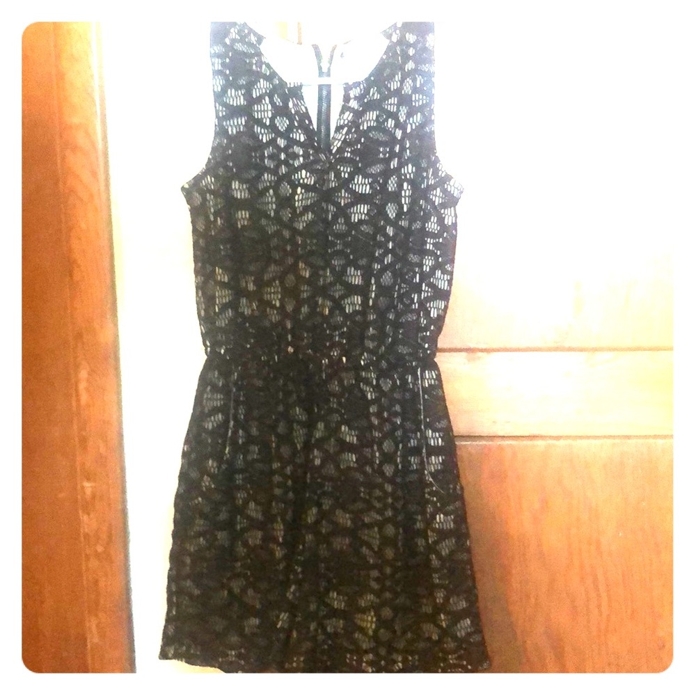 Cute black lace romper 🖤